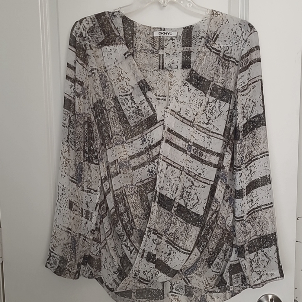 Dknyc sheer blouse size large